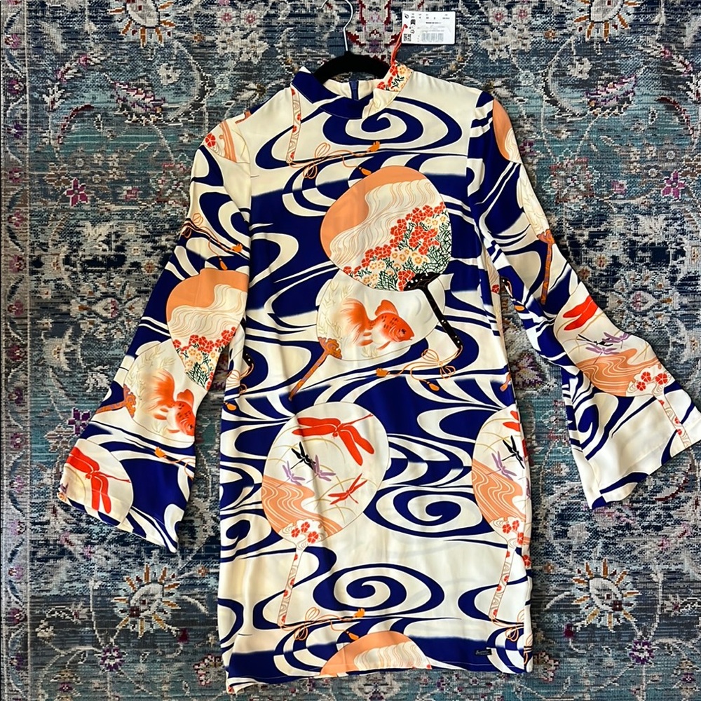 Vibrant Blue and Cream Patterned Dress